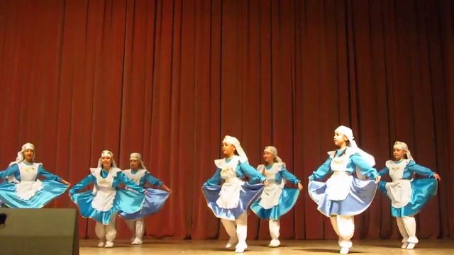 26. Тат.танец "Кария Закария"- Ансамбль танца «Гузэллек» г. Альметьевск, Республика Татарстан смотреть онлайн