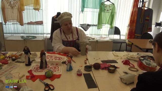 Karjalan nukenvalmistuspaja. Folk Doll.Finnish subtitles. Мастер-класс изготовления карельской кукл смотреть онлайн