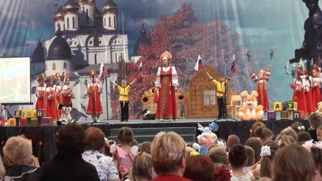 Танец" Красно солнышко" (Выступление на празднике "Бал выпускников") смотреть онлайн