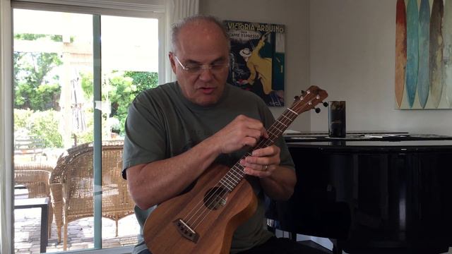 Kanile'a OHA T Tenor Ukulele demo by Peter Hix смотреть онлайн