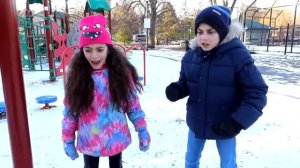 Веселая история на детской площадке с Хайди и Зидан