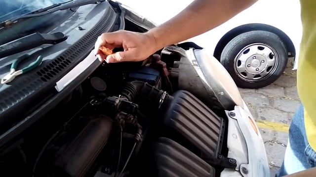 Relé y Fusible de la Bomba de Gasolina смотреть онлайн