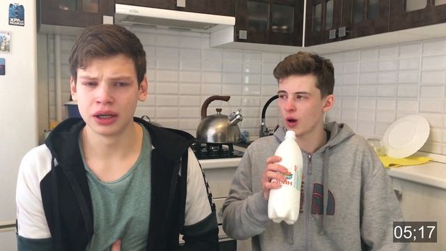 Острота против двух молодых. "Black Congo" и "Trinidad Scorpion Giant Cardy red" смотреть онлайн