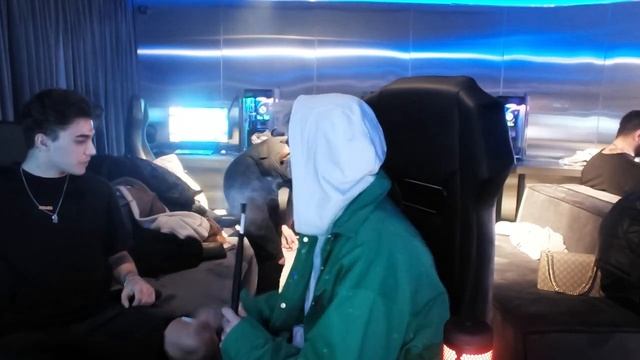 ? [#Стрим] • #Егор_Шип (@Egor_Ship)?? → #отмечает ? #свой #ДР? ??в #эфире #на #Твиче?  | 12.02.202