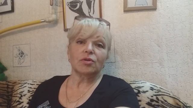 VLOG! Почему мало просмотров,может со мной неинтересно? Классная маска! смотреть онлайн