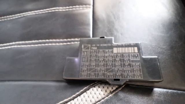 DDPai A2 Dash Cam Unboxing, Installation & Sample Footage - Hindi