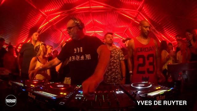 Yves De Ruyter | Ampere Open Air смотреть онлайн