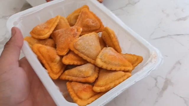 Обзор Чебупиццы от Горячей штучки со вкусом Пепперони смотреть онлайн