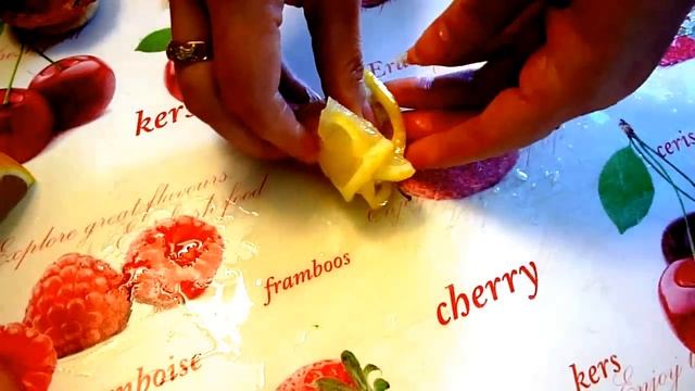 Роза из лимона. Украшения из лимона. Flowers of lemon. Decoration of lemon. смотреть онлайн