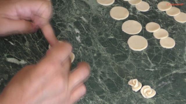 ПОДГОТОВКА УКРАШЕНИЙ ДЛЯ КАРАВАЯ!PREPARATION OF DECORATIONS FOR THE LOAF! смотреть онлайн