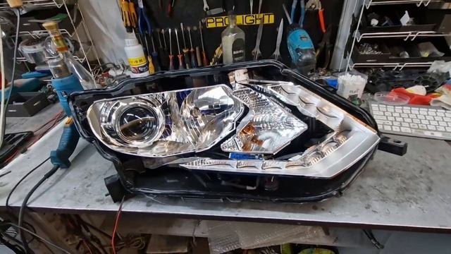 Nissan X-Trail Установка тёплых BI-LED линз ZORKiY Bengal Tiger F40 4300K с масками Magnum. смотреть онлайн