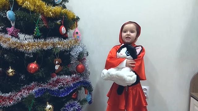 Новый год! Катя - Красная Шапочка рассказывает свой первый стишок смотреть онлайн