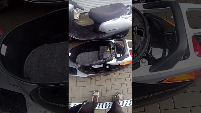 двух местный СКУТЕР смотреть онлайн