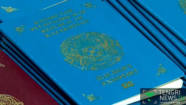 Почти 300 бланков паспортов Казахстана изъяли у граждан Китая в аэропорту Алматы смотреть онлайн