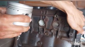 правильная установка поршня ауди80