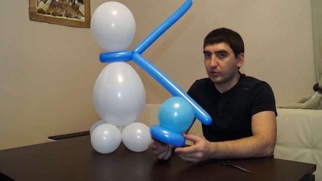 Снеговик из воздушных шаров. Snowman made of balloons. смотреть онлайн