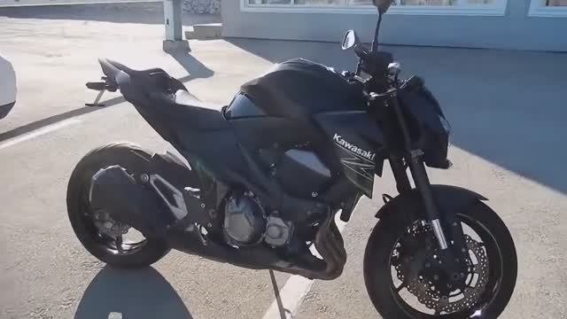 KAWASAKI Z800