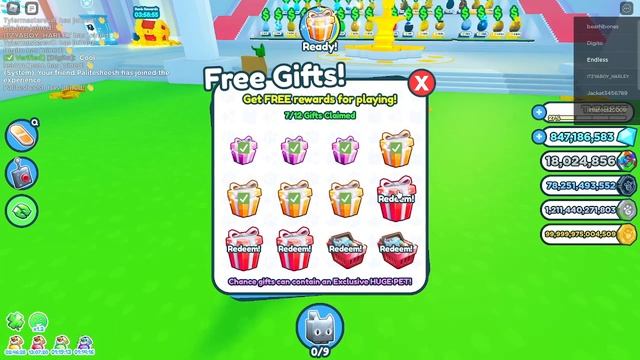 Opening my free gits! DID I HATCH A HUGE CUPCAKE?! pet sim x смотреть онлайн