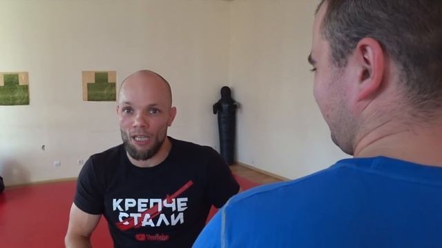 КАК БИТЬ БЕЗ СИНЯКОВ. Удар ладонью смотреть онлайн