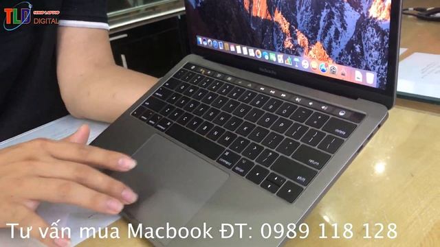 Macbook Pro Retina 13,3 inch Touch Bar and Touch ID 2017 смотреть онлайн