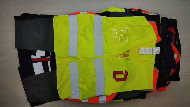 22102 Рабочая одежда микс WORKCL EX (extra) 1 пак 25кг 5.9€/кг 47шт смотреть онлайн