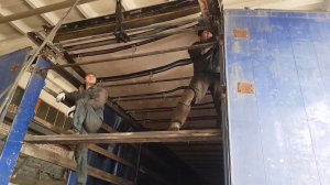 Ремонт сдвижной крыши полуприцепа! ЧАСТЬ 1