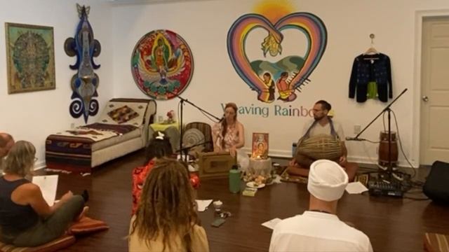 RADHE GOVINDA + HARE KRISHNA Maha Mantra - Radha Rose | Kirtan Session смотреть онлайн