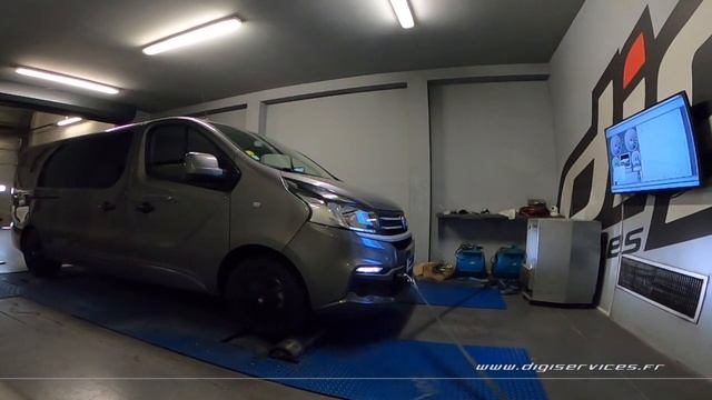 Fiat Talento 2.0 JTD 120cv Reprogrammation Moteur @ 202cv Digiservices Paris 77 Dyno смотреть онлайн