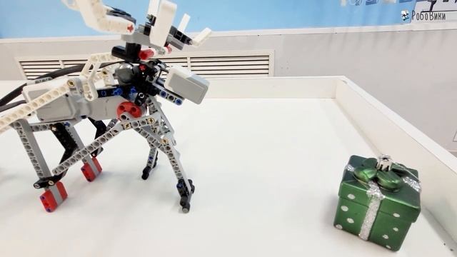 Миссия: спасти Новый год. Лось, сани и ёлочная игрушка смотреть онлайн