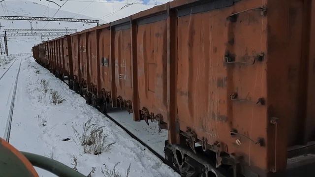 Freight Train is Storming 40 ‰ Climb - Грузовой Поезд Штурмует 40 ‰ Подъем смотреть онлайн