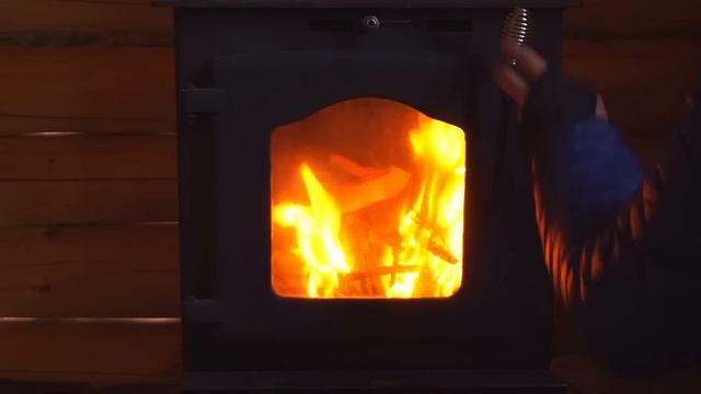 Building A Log Cabin | Ep. 42 | First fire!! Stone floor made from the land смотреть онлайн