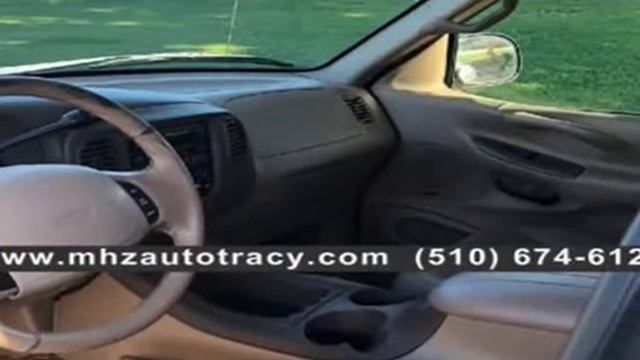 1998 Ford Expedition Eddie Bauer 4WD (Tracy, California) смотреть онлайн