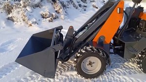 Мини погрузчик  на гидроходу. мини трактор.