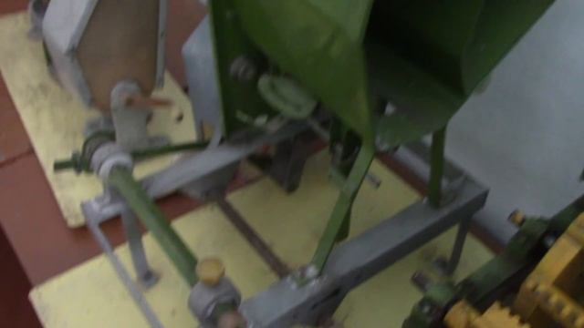 ПРОФЕССИЯ 《ТРАКТОРИСТ-МАШИНИСТ》ПЕРВЫЙ УРОК. ОБЗОР смотреть онлайн