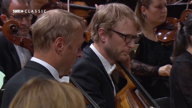 Teodor Currentzis | Yulianna Avdeeva | Sergej Prokofjew / Frédéric Chopin | SWR Symphonieorchester смотреть онлайн
