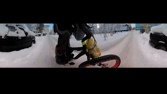 Фэтбайк дни BONUS: Как выносит мусор Тру МТБэшник... (360 panorama) смотреть онлайн