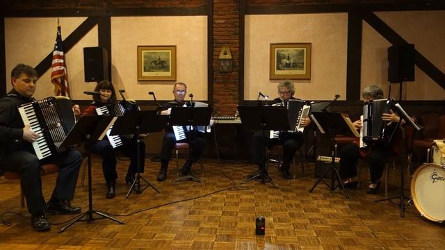 AbsolutAccord - Waltz from "Masquerade" смотреть онлайн