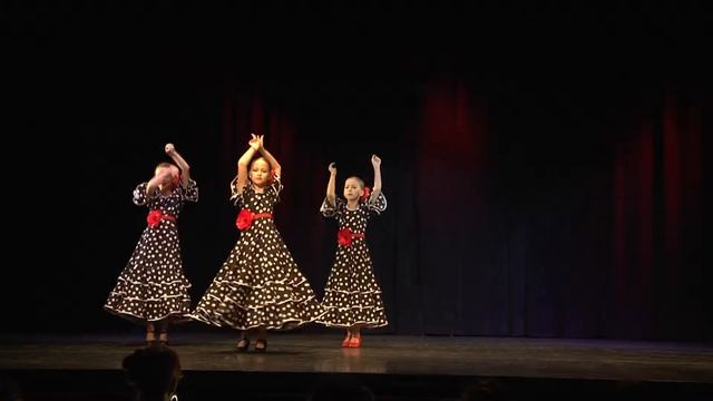 Алегриас ансамбль танца фламенко Хитана г. Москва смотреть онлайн