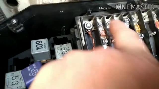 Зарядкa аккумулятора теперь будет! Замена Силовых Кабелей Силовой Предохранитель VW T5 ®️ смотреть онлайн