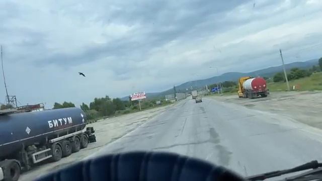 После #Кургана начались ремонты и пробки до #Челябинска и на Урале тоже!!! смотреть онлайн