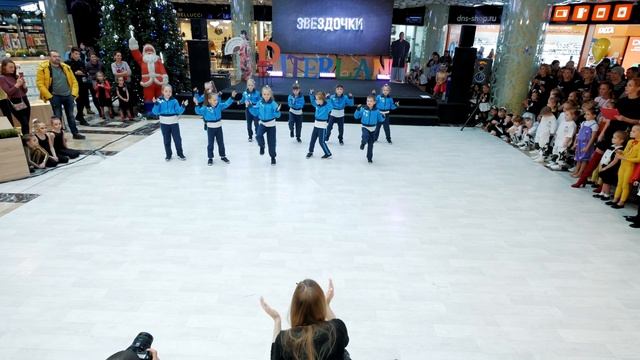ЗВЁЗДОЧКИ - Best Baby Show - IDOL DANCE смотреть онлайн