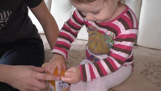 Забираю Виту из садика √ Открываем Sweet Box√ We go from kindergarten √ Open Sweet Box √ смотреть онлайн