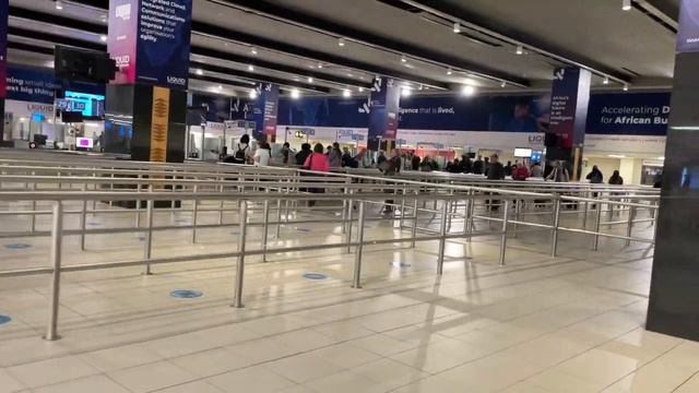 What to expect on a flight from USA to Johannesburg, South Africa смотреть онлайн
