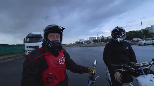 Как научится стантить? За 3 часа на Yamaha jog? смотреть онлайн