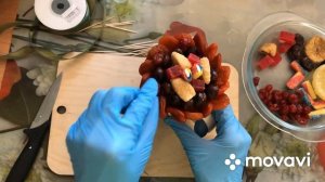 Мини букетик из сухофруктов в кружке к 23 февраля