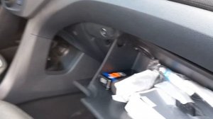 Замена фильтра салона своими руками на автомобиле Hyundai Santa Fe 3