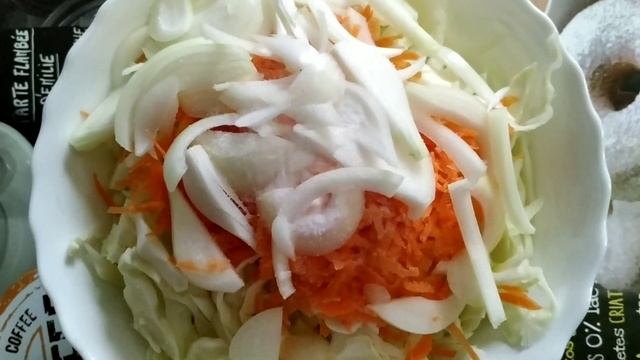 Можно есть хоть каждый день. Капуста с курицей в духовке