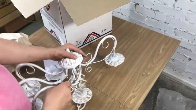 Обзор люстры подвесной ПЕТРАСВЕТ S1095-6 в классическом стиле. 7 лет гарантии. Не требует сборки. смотреть онлайн