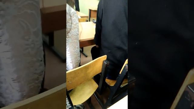 Разбили телефон одноклассника!!! смотреть онлайн