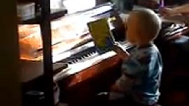 ребёнок матерится по-чёрному! смотреть всем!))) смотреть онлайн